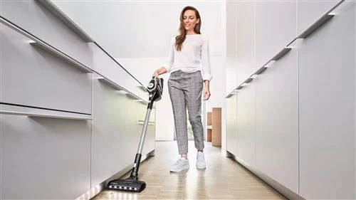 Aspirador Vertical Bosch BCS8224WA com Filtro HEPA