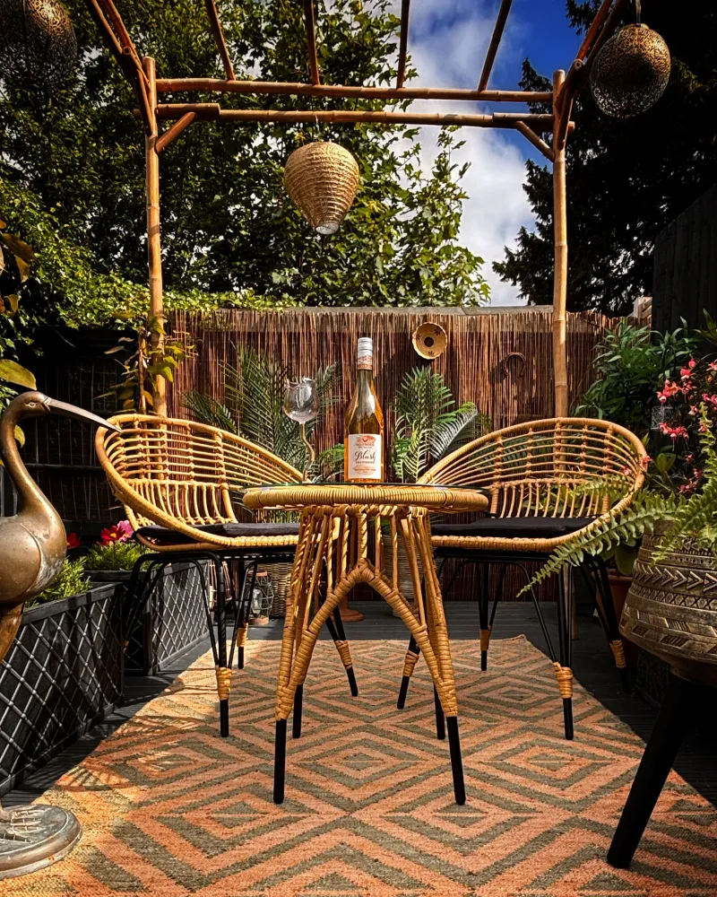 Conjunto Premium de PE Rattan Bistro Set Natural Onix PELLARO