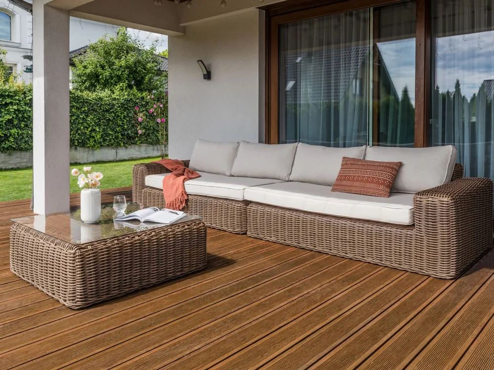 Conjunto de Exterior em Conjunto lounge PALERMO Ratan sintético Castanho