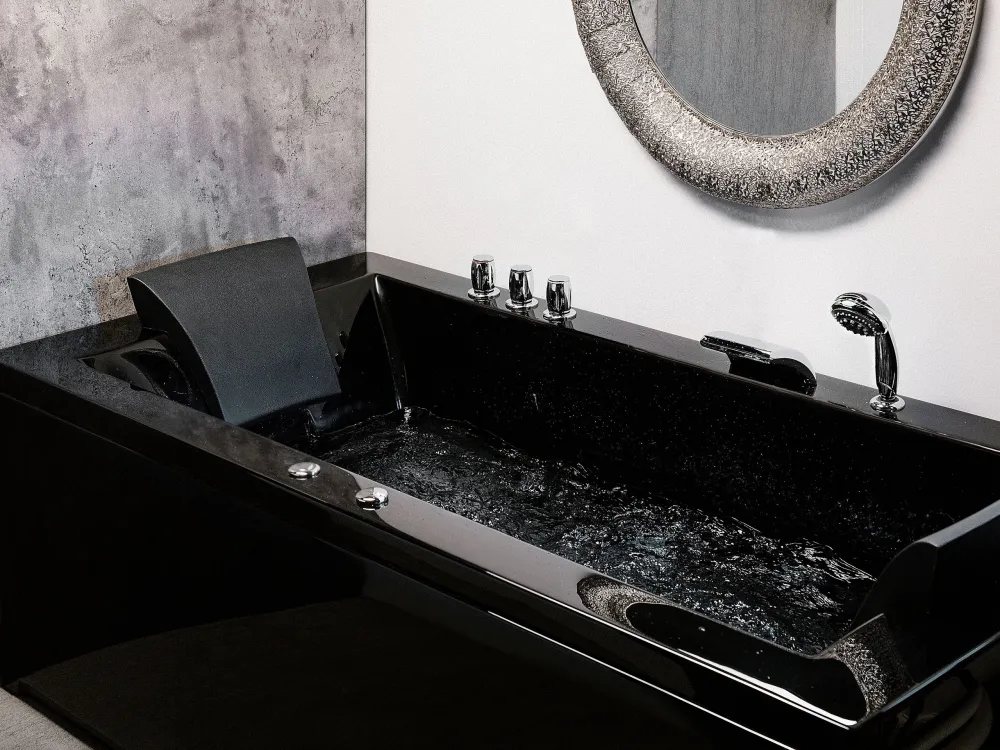 Right Hand Whirlpool Bath LED 1830 x 900 mm Preto VARADERO