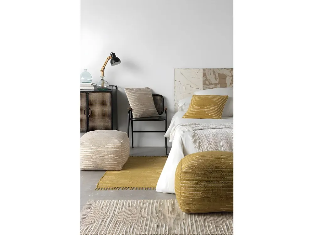 Pufe de algodão dourado 45x45x35 cm com Fios Organizados