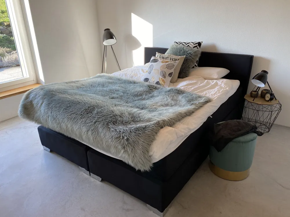 Fabric EU King Size Divan Bed Ébano PRESIDENT com USB Integrado