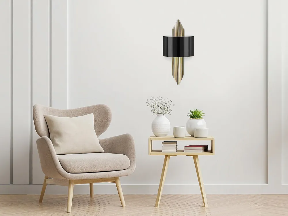 Aplique em metálico - Candeeiro C. 22 x . 75 cm - Preto e dourado - SANGARIUS
