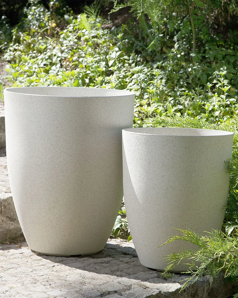 Conjunto de 2 vasos em pedra branca creme 35 x 35 x 42 cm CROTON